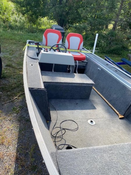 1988 Sea Nymph fishing boat